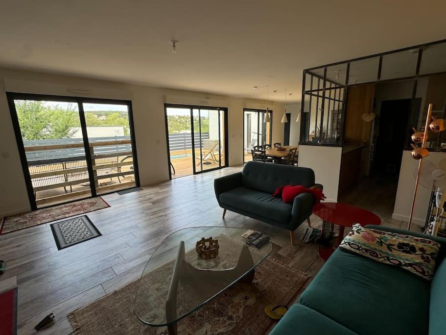 Luxury Villa With Pool And View Juvignac Εξωτερικό φωτογραφία